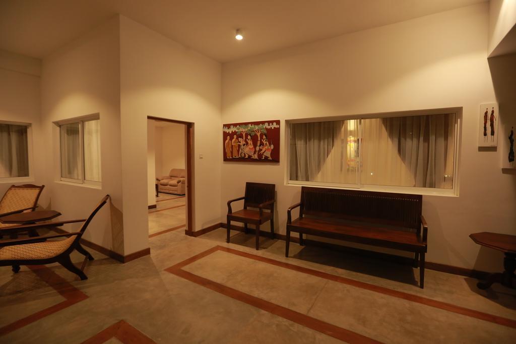 Refresh Hotel Hikkaduwa Luaran gambar