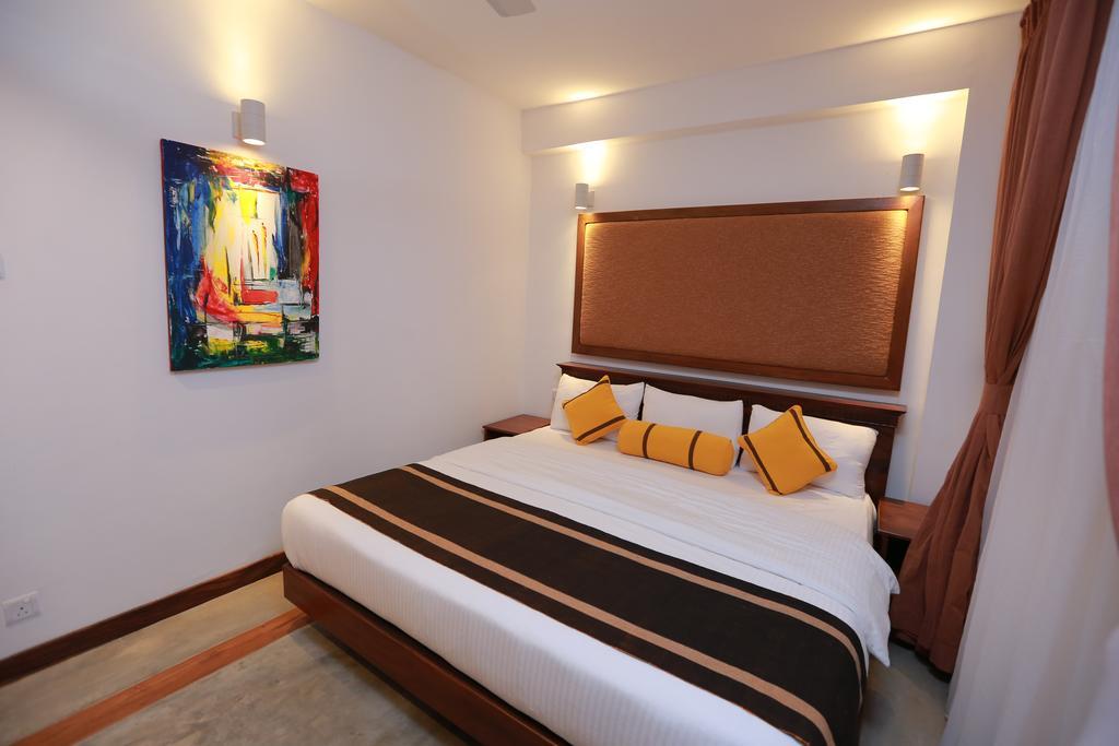 Refresh Hotel Hikkaduwa Bilik gambar