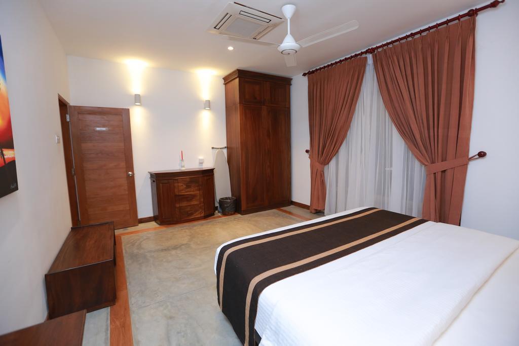 Refresh Hotel Hikkaduwa Luaran gambar