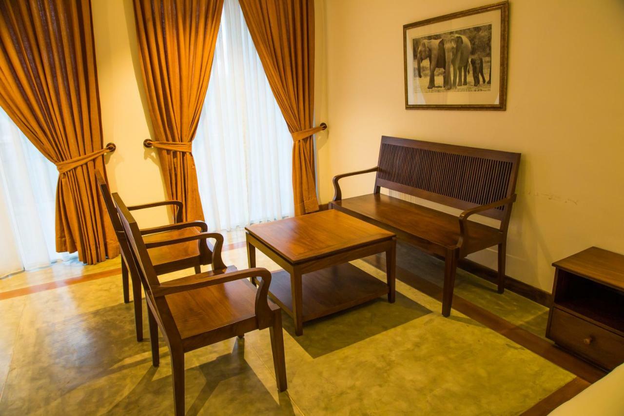Refresh Hotel Hikkaduwa Luaran gambar